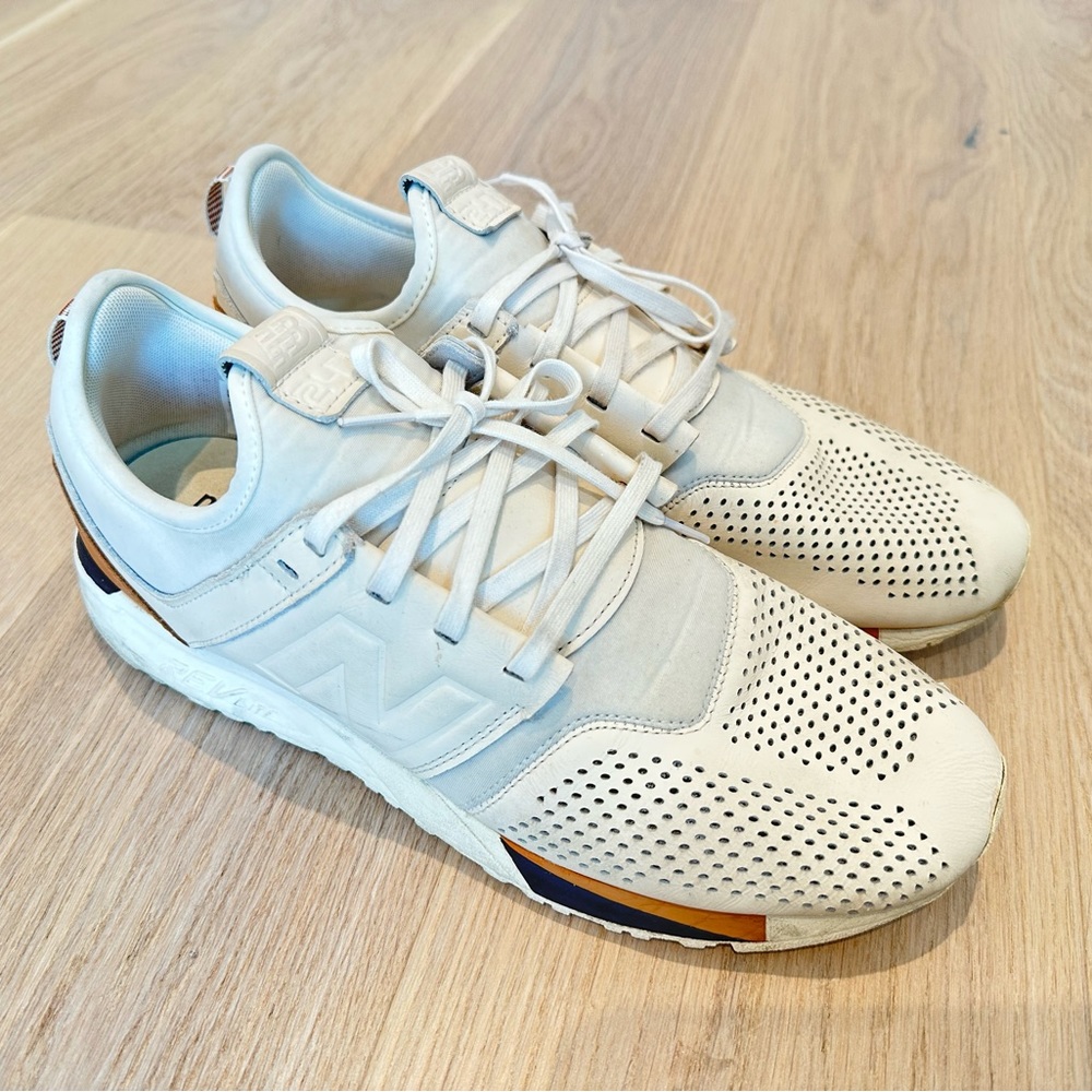 Men’s New Balance 247 Sneakers size US11